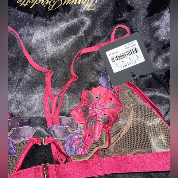 MARYMAY Bralette (S) and Thong (XS) Set - Picture 7 of 12